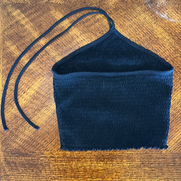 Hollister Halter Top - Picture 4 of 4